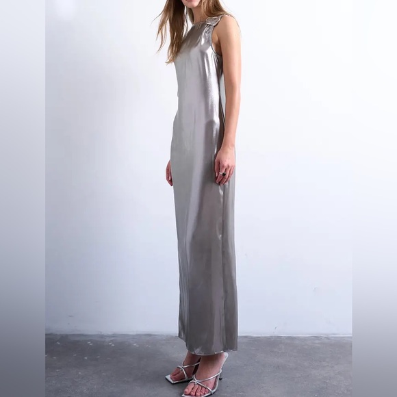 Topshop Dresses & Skirts - Topshop metallic maxi dress with silver hardware in silver